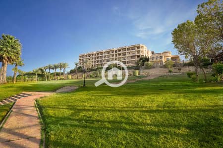 فیلا 5 غرف نوم للبيع في الشيخ زايد، الجيزة - cbf83b37464973.574185dc40460. jpg