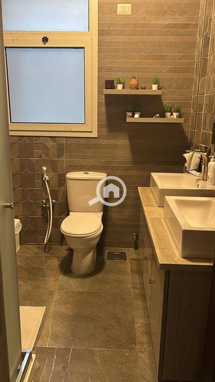 Park View Hassan Allam For Sale Typical floor Apartment 210 meters 3 bedrooms 3 bathrooms 1 Nanny’s room Fully finished Well finished - Widok 5
