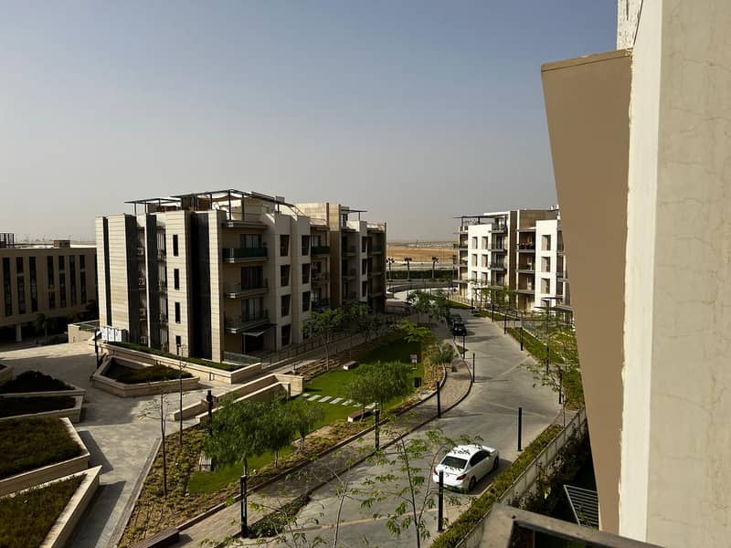 2 Penthouse for sale in Six West Compound, Beverly Hills – Sheikh Zayed-image-4. jpg
