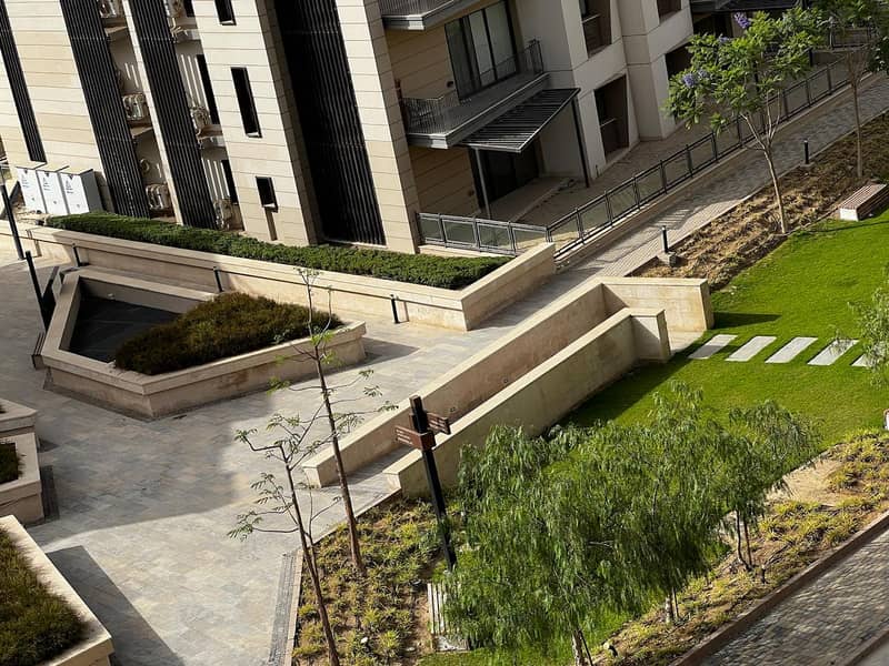 3 Penthouse for sale in Six West Compound, Beverly Hills – Sheikh Zayed-image-6. jpg