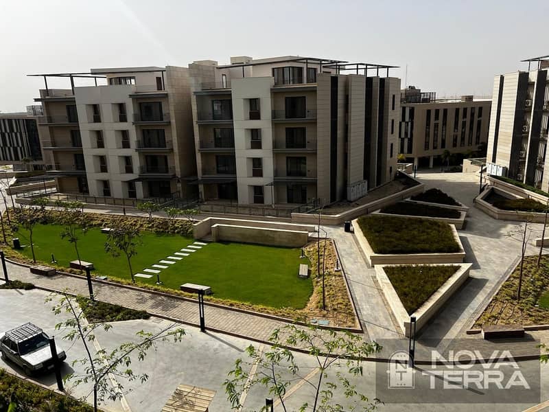 21 Penthouse for sale in Six West Compound, Beverly Hills – Sheikh Zayed-image-21. jpg
