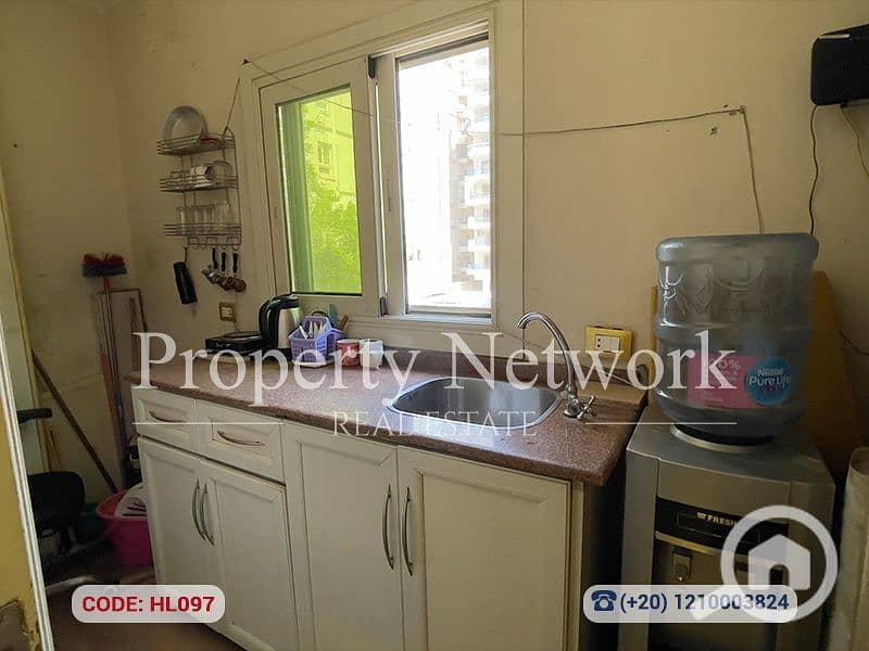 Fully furnished Premium Administrative Office for Sale – Nasr City, El-Tayaran Street Prime location Ready to move - Więcej