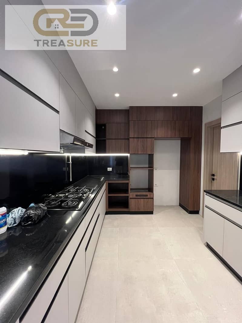 Duplex with kitchen and Acs for rent in Eastown - new cairo - Więcej