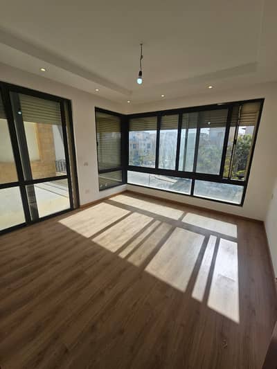 4 Bedroom Townhouse for Sale in Sheikh Zayed, Giza - WhatsApp Image 2026-03-07 at 10.37. 29 PM. jpeg