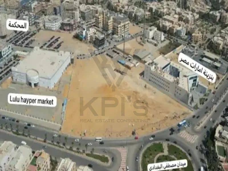 Shop 40m direct on Al-Baghdadi Square, installment 3Y in IV Business Park , 5th settlement - Mehr