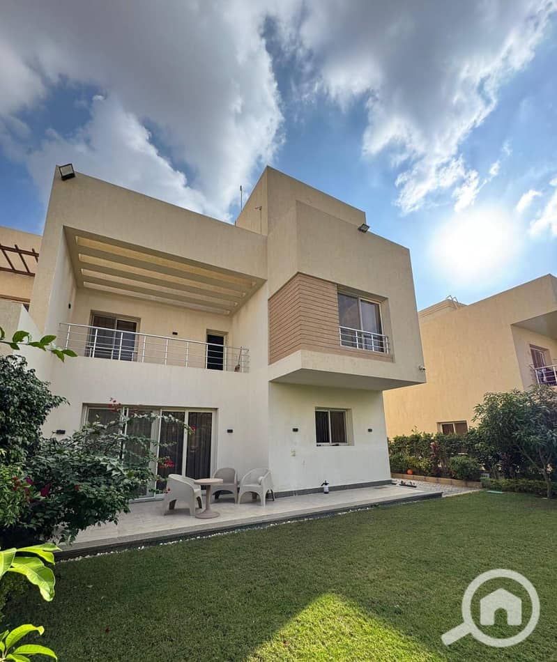 Immediate receipt at Grand Heights compound, Twin House villa, with a building area of 330 sqm and a land area of 383 sqm. - Widok 6