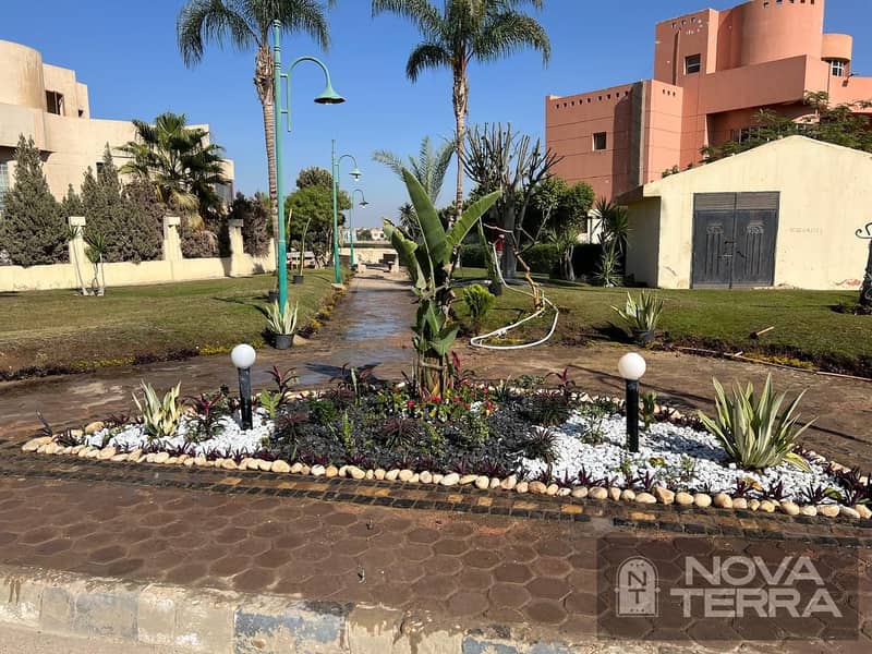 24 Twin house for sale in Utopia Compound, Palm Hills entrance, opposite Hyper One. -image-24. jpg