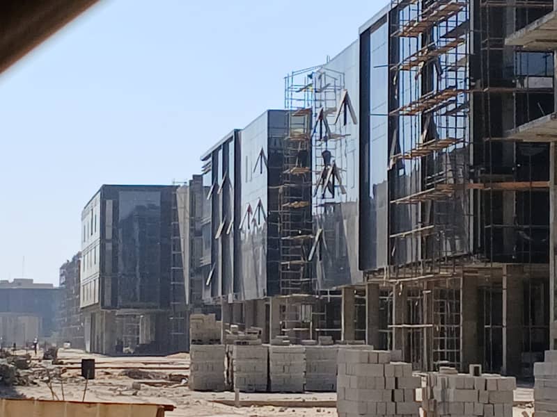 Under market price Admin office 482 m Fully Finished+Ac ready to move for sale with down payment and installments- View landscape, very prime location - Ansicht 2