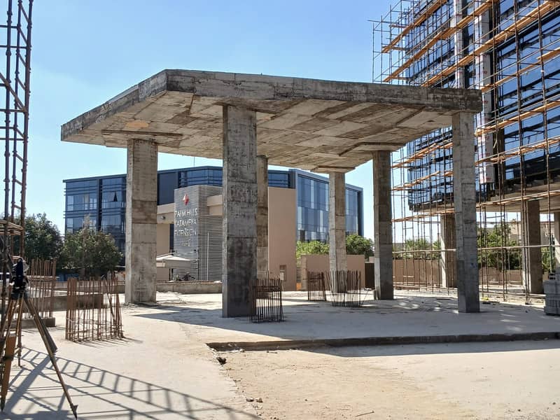 Under market price Admin office 482 m Fully Finished+Ac ready to move for sale with down payment and installments- View landscape, very prime location - Ansicht 5