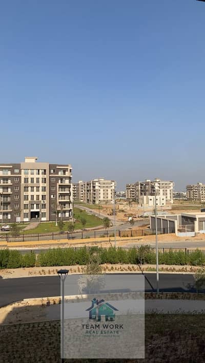 شقة 3 غرف نوم للايجار في الشيخ زايد، الجيزة - 5a6dd4c3-8169-4714-a22e-b5f31d2bc80c. jpg