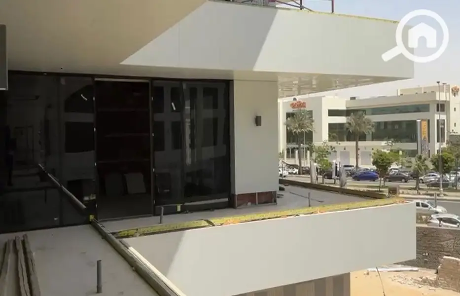 A finished clinic with air conditioning, and it is available for immediate handover in Sheikh Zayed.