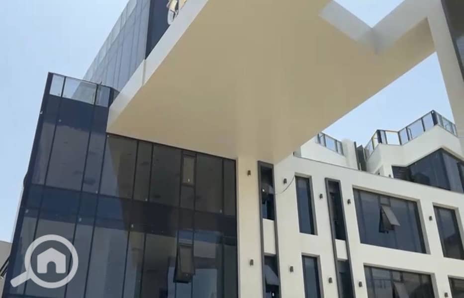 A furnished clinic with air conditioning, immediate handover in Sheikh Zayed - Поглед 4