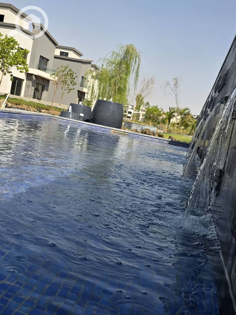 Duplex for sale with immediate delivery in Creek Town Compound, Fifth Settlement, New Cairo - Widok 3