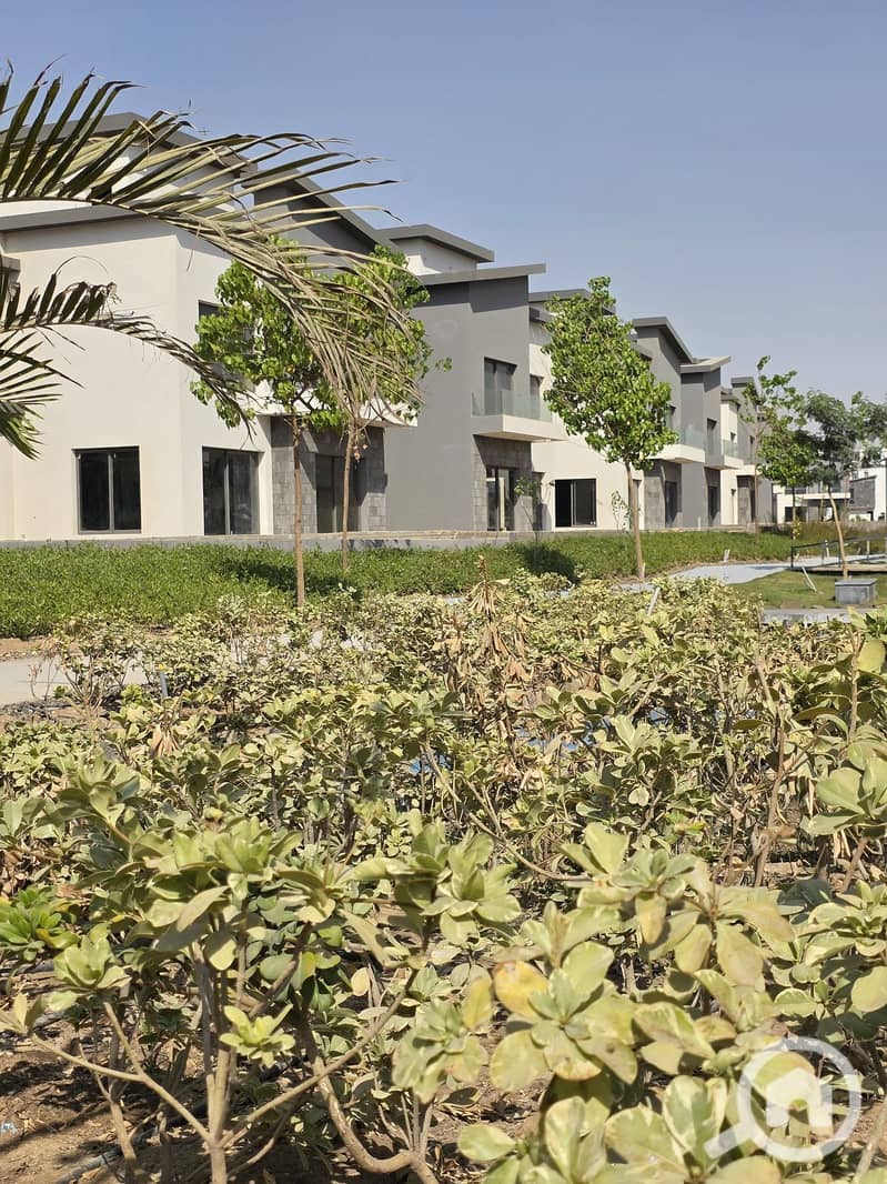 Duplex for sale with immediate delivery in Creek Town Compound, Fifth Settlement, New Cairo - Widok 4