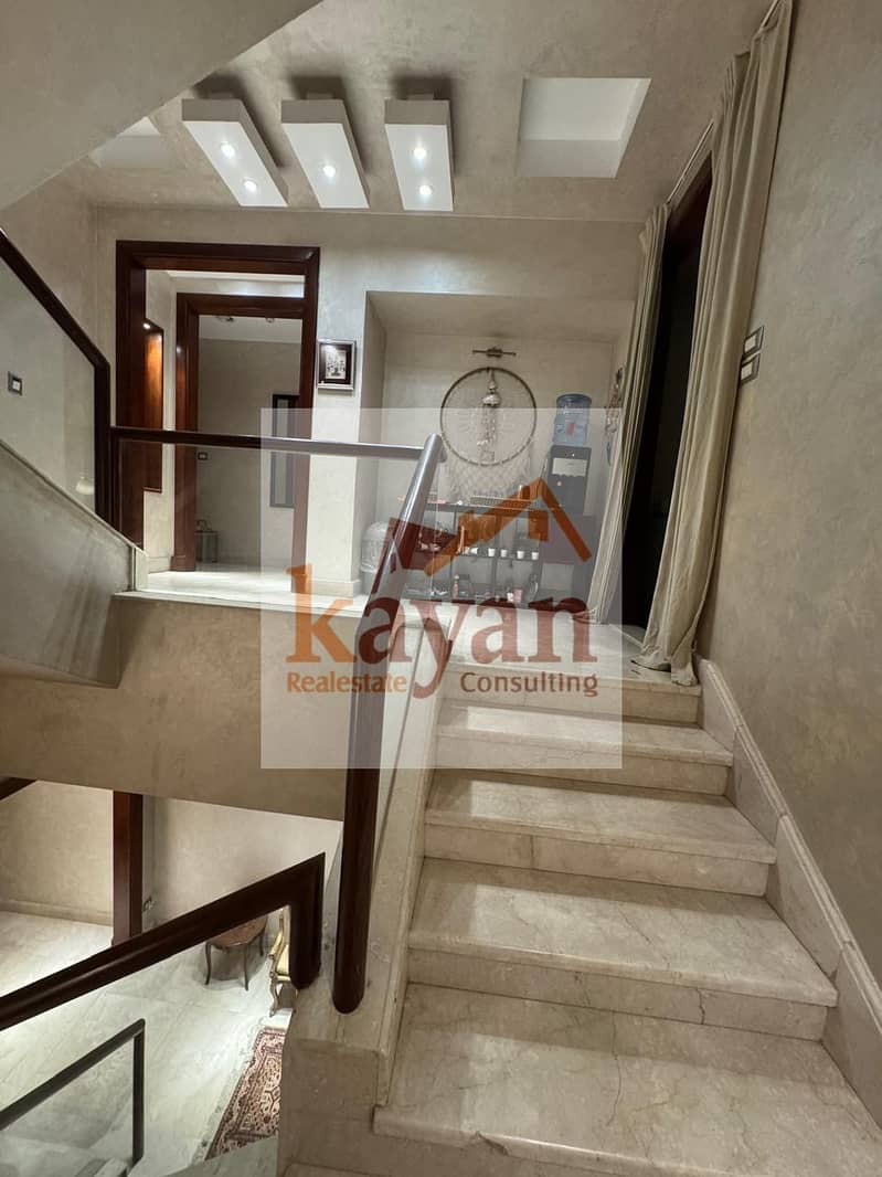 Twin house for rent in Moon Valley, New Cairo, including kitchen and ACs. " - Mehr