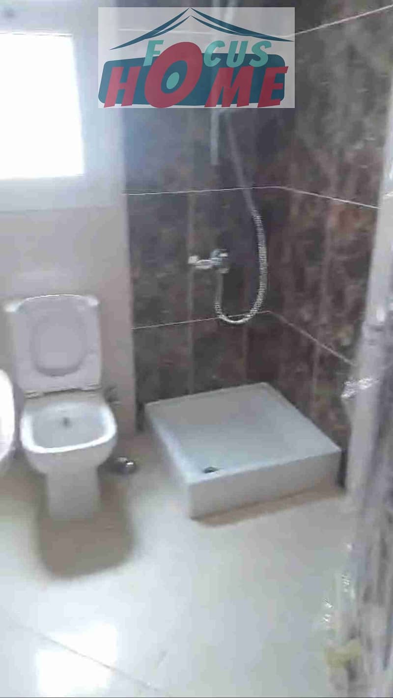 12 1000734207. jpg