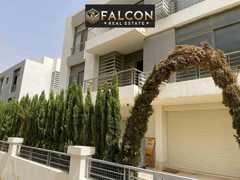With Big Cash Discount 50% Corner Apartment On Very Prime Location For Sale in Taj New Cairo Minutes From Nasr City & Heliopolis - Widok 5