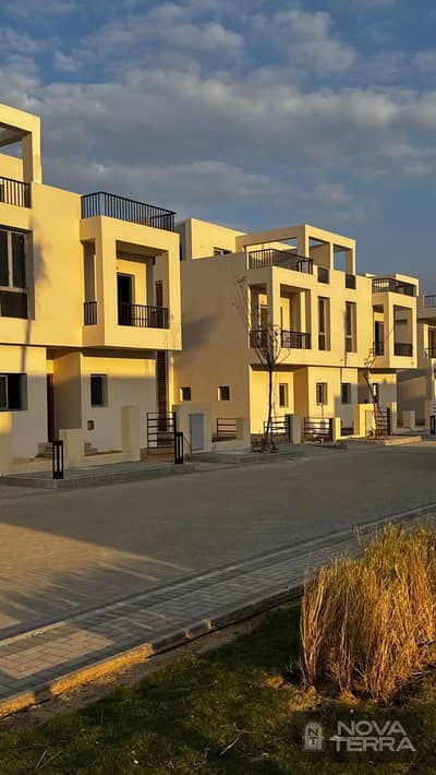 4 Bedroom Townhouse for Sale in Sheikh Zayed, Giza - WhatsApp Image 2026-04-01 at 11.44. 00 AM (2). jpeg