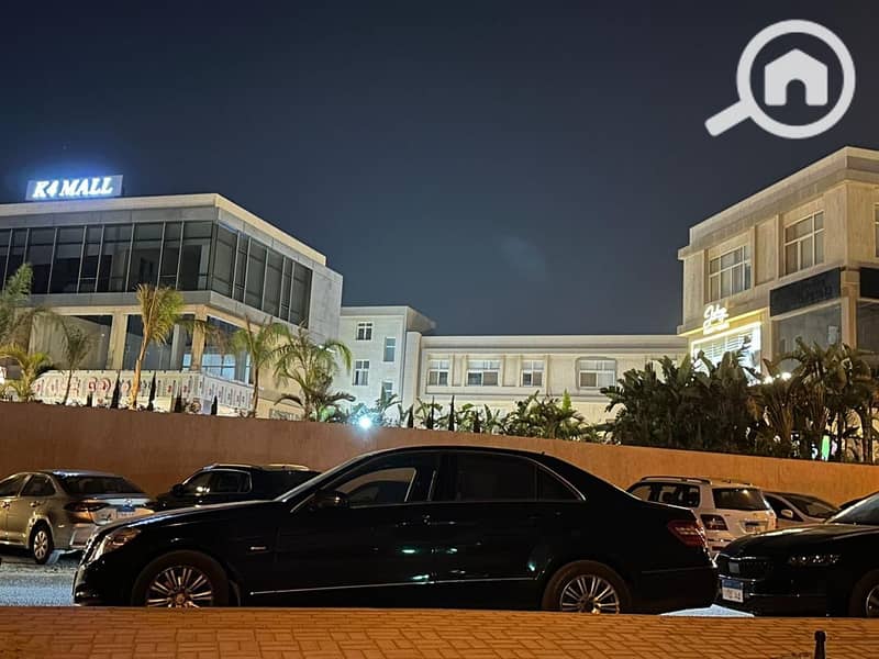 Retail Shop for Sale with ready to move (Front Facing) in a Strategic Location at Karma 4, Heart of Sheikh Zayed, Near Beverly Hills - Ansicht 5