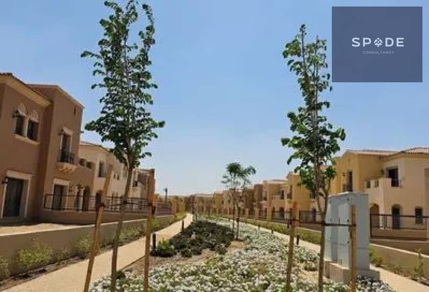 Prime Standalone Villa Facing North in City Gate Golf View - Fler