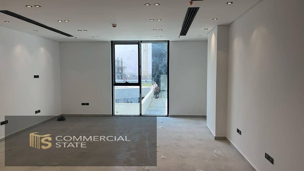 Finished Office at Hyde Park 65m for Rent -New Cairo – pohled 6