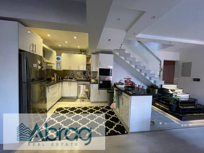 Finished luxurious Penthouse for sale in Zayed Duenes Compound - Widok 6