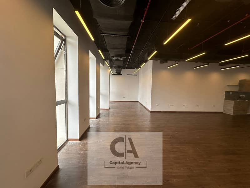 Fully finished office for rent, 127 sq m, in Mivida The Place, surrounded by major companies - Fifth Settlement – pohled 6