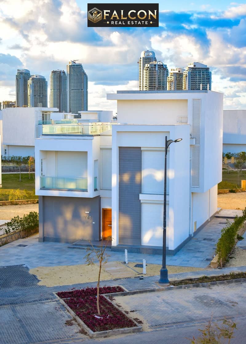 get now Villa for sale fully finished, located in front of the Alamein Towers! Featuring a direct sea view with VIP standards. A guaranteed investment - Bild 4