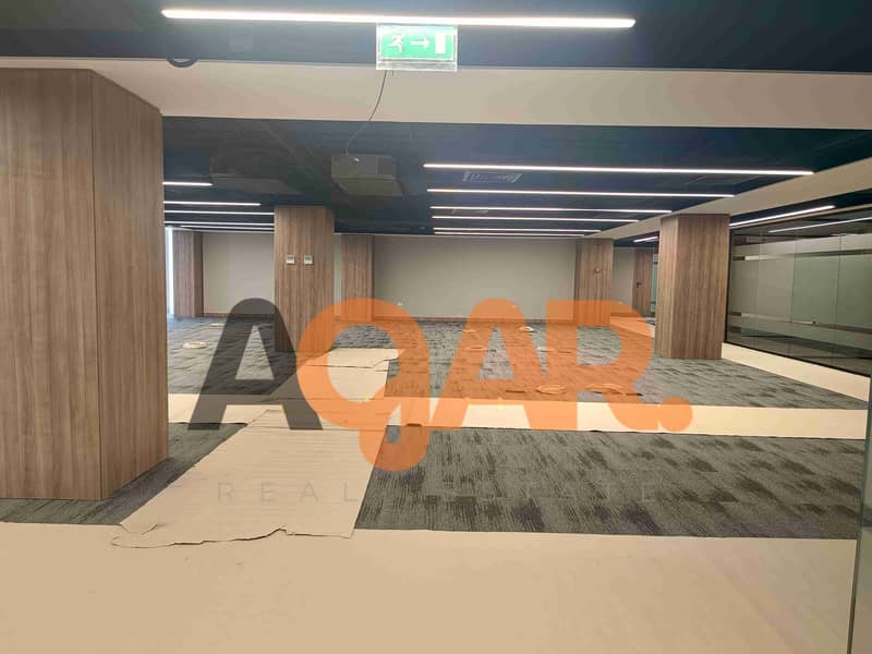 Administrative headquarters with an area of 500m in a modern administrative mall - Ansicht 3
