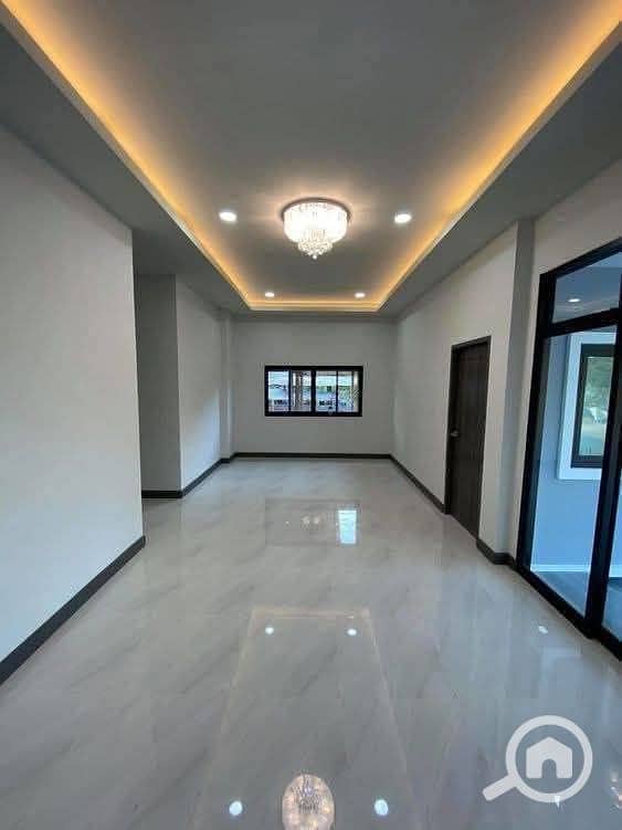 Apartment for sale at the top of the El Alamein Towers with a stunning sea view. - Mehr