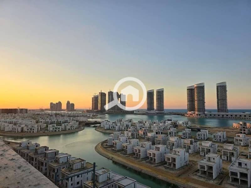 Townhouse with view of Alamein Towers, ready for immediate occupancy, fully finished, prime location in Mazarine, New World, North Coast, Mazarine - Widok 6