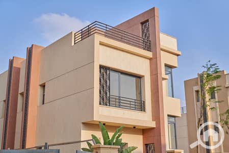 4 Bedroom Villa for Sale in Sheikh Zayed, Giza - 474622979_122164541384289317_5829688310600291011_n. jpg