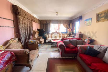 فلیٹ 3 غرف نوم للبيع في سموحة، الإسكندرية - 1. jpg