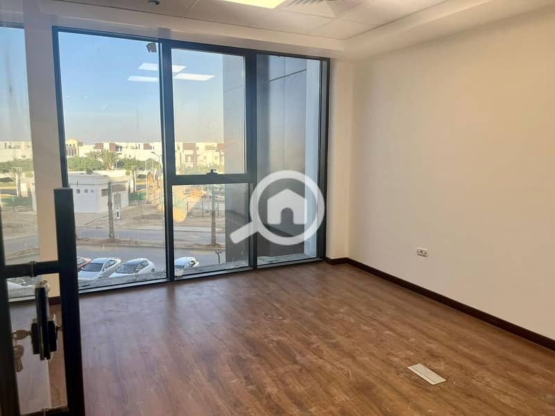 Premium Office for Rent at the Best Price in Hyde Park, Fifth Settlement, New Cairo - Widok 3