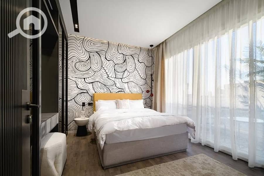 Fully finished, Ultra Super Luxe, nautical view on the landscape and water decks, in a very special compound in Shorouk City, minutes from Madinaty - Więcej
