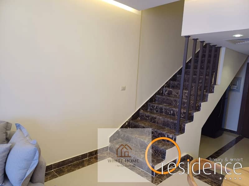 Duplex 3 bedrooms (2 master) 4 bathrooms Seventh floor View : Park mall & Swimming pool - Ansicht 4