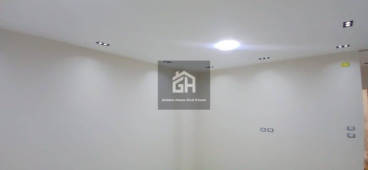 Apartment for rent in Phase 4, second floor, 174 sq m, steps from the gate, super deluxe finishing, in Elkhmayel Compound, Sheikh Zayed - Widok 5