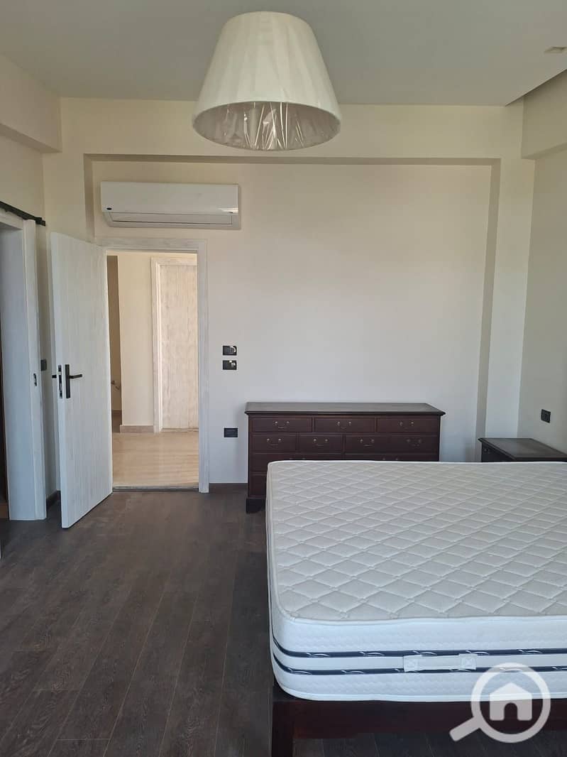 Full furnished twin house for rent in river walk compound near water way 1st settlement at New Cairo - Widok 4