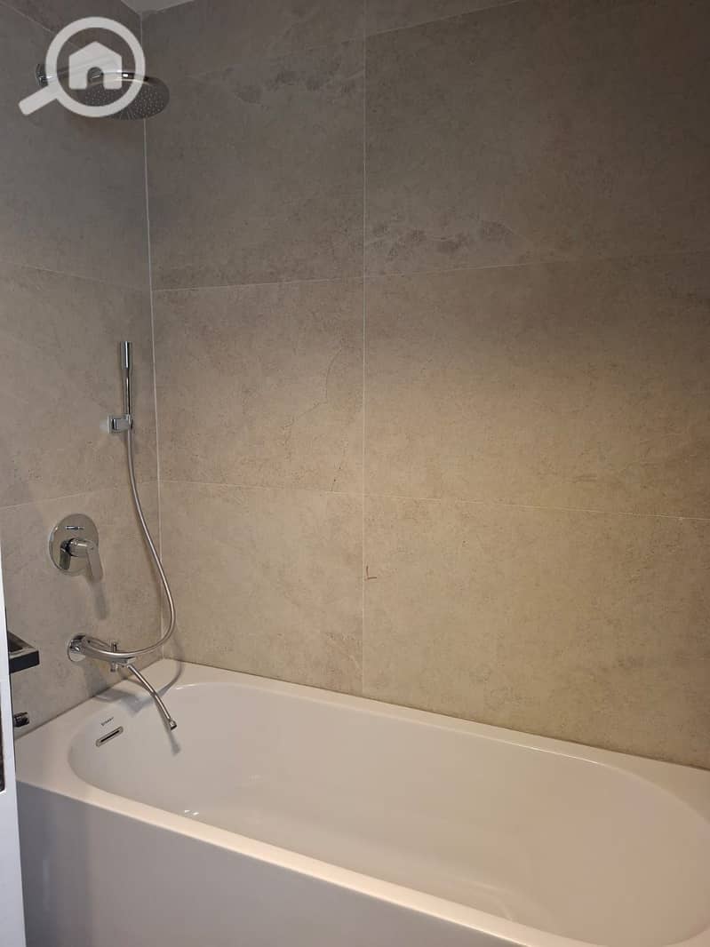 Full furnished twin house for rent in river walk compound near water way 1st settlement at New Cairo - Widok 6