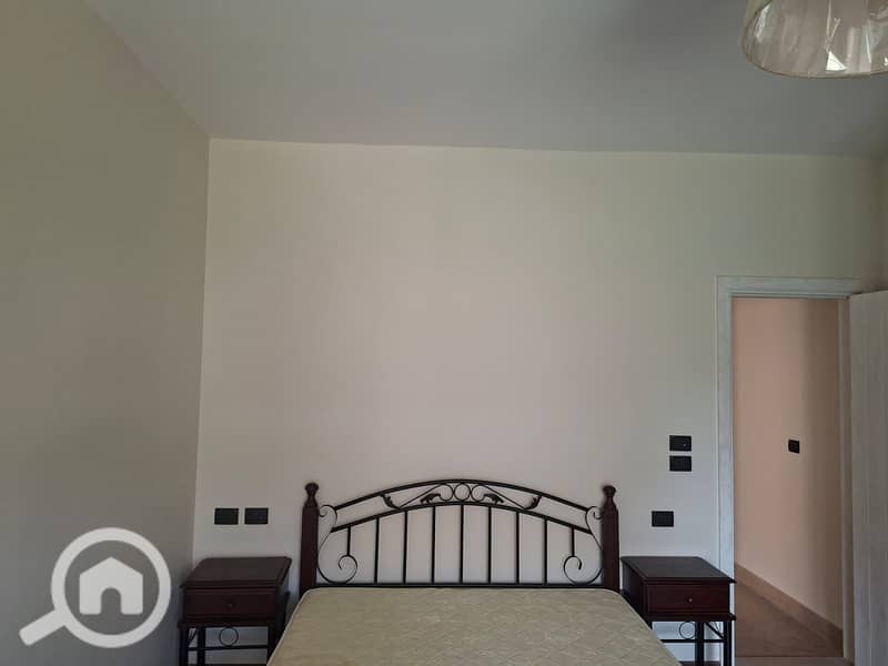 Full furnished twin house for rent in river walk compound near water way 1st settlement at New Cairo - Więcej