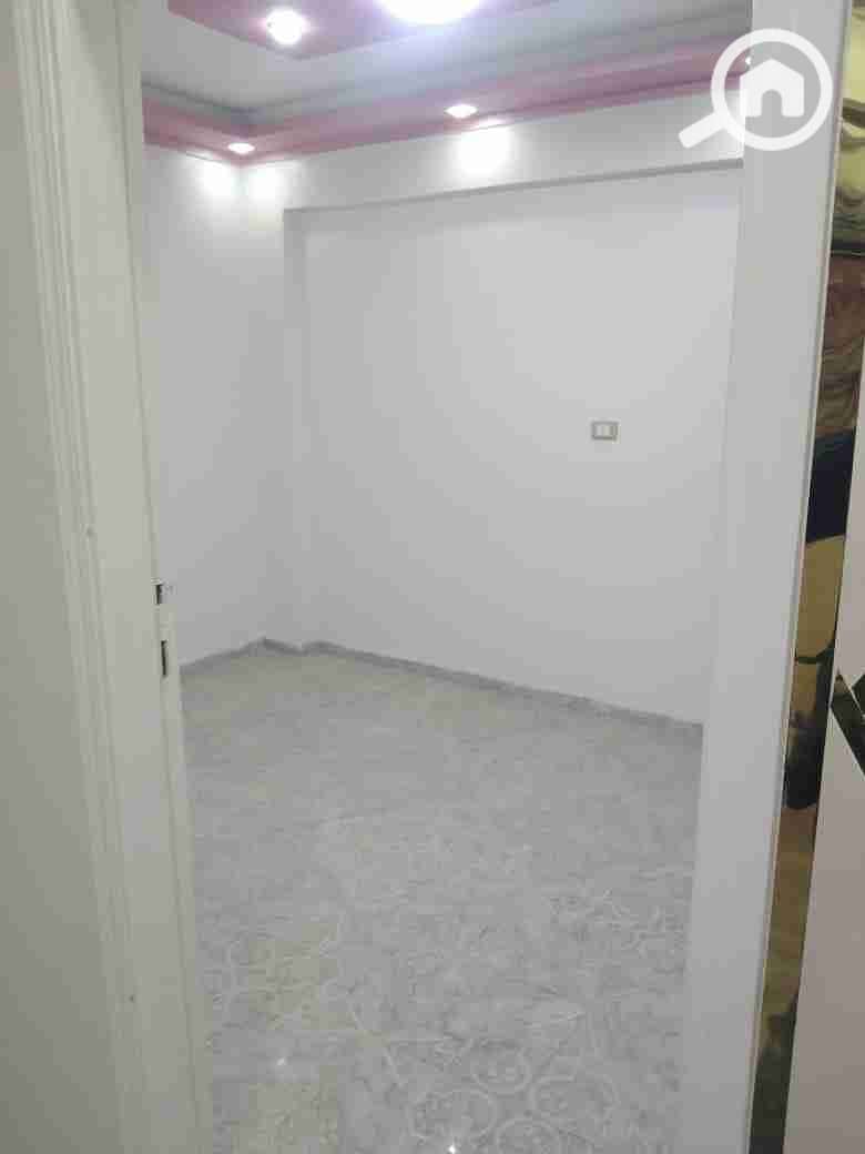 4 23054. jpg