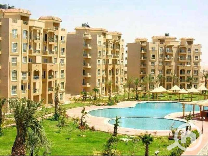 150 m apartment with a swimming pool view in Palm View Compound, October Gardens - Ansicht 3