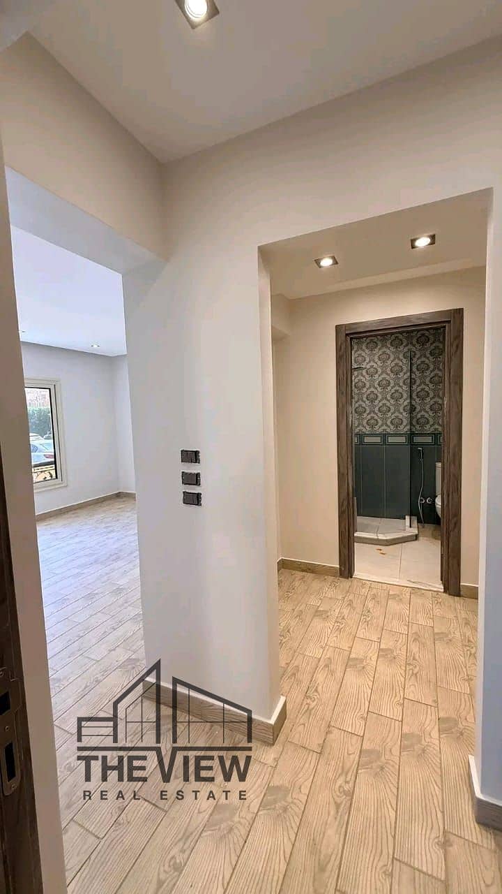 Ground Floor with Garden Prime Location Ultra Finish - Vista 5