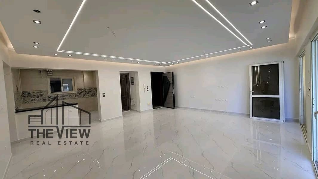 Ground Floor with Garden Prime Location Ultra Finish - Vista 6