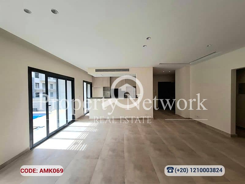 9 AMK069 (9). png