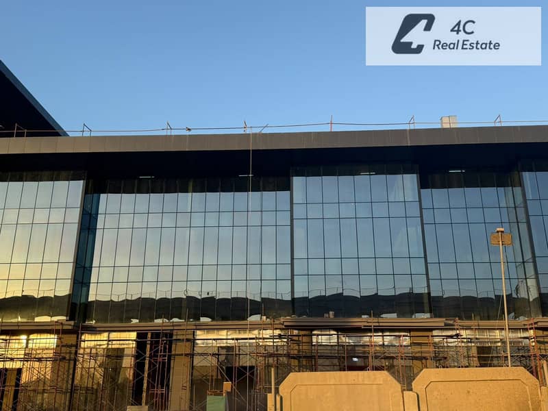 Prime office for rent in Golden Gate Redcon, South 90 Street, opposite The American University in Cairo - Ansicht 2