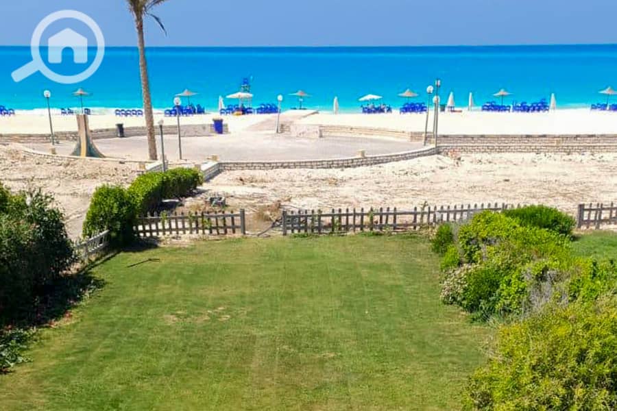 Villa Standard Alan for sale (Diamond Beach - First Sea Line) 450 m - Ansicht 2