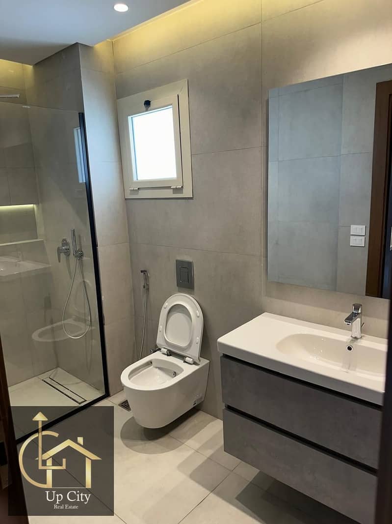 Special Villa In CFC Best Price only 160,000 Direct On Ring Road Oriana 4 Three Floor with kitchen appliances - Widok 4