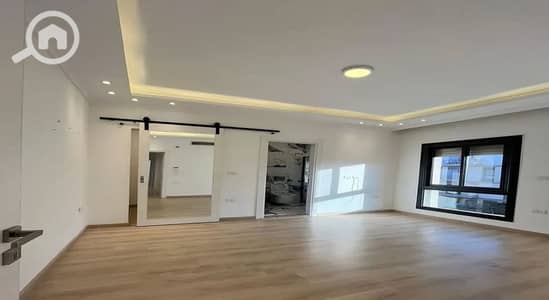 فلیٹ 3 غرف نوم للبيع في الشيخ زايد، الجيزة - 35093158-800x600_1400x900. jpg