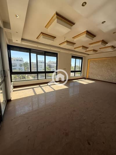 تاون هاوس 5 غرف نوم للايجار في الشيخ زايد، الجيزة - WhatsApp Image 2026-04-06 at 11.24. 31 AM (1). jpeg